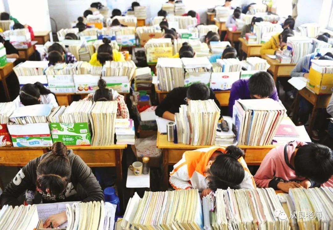 教小孩游泳视频大全_游泳视频小孩教程视频_孩子如何练游泳技巧视频